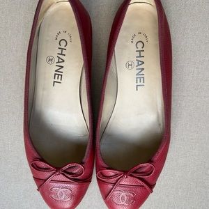 Chanel flats size 8